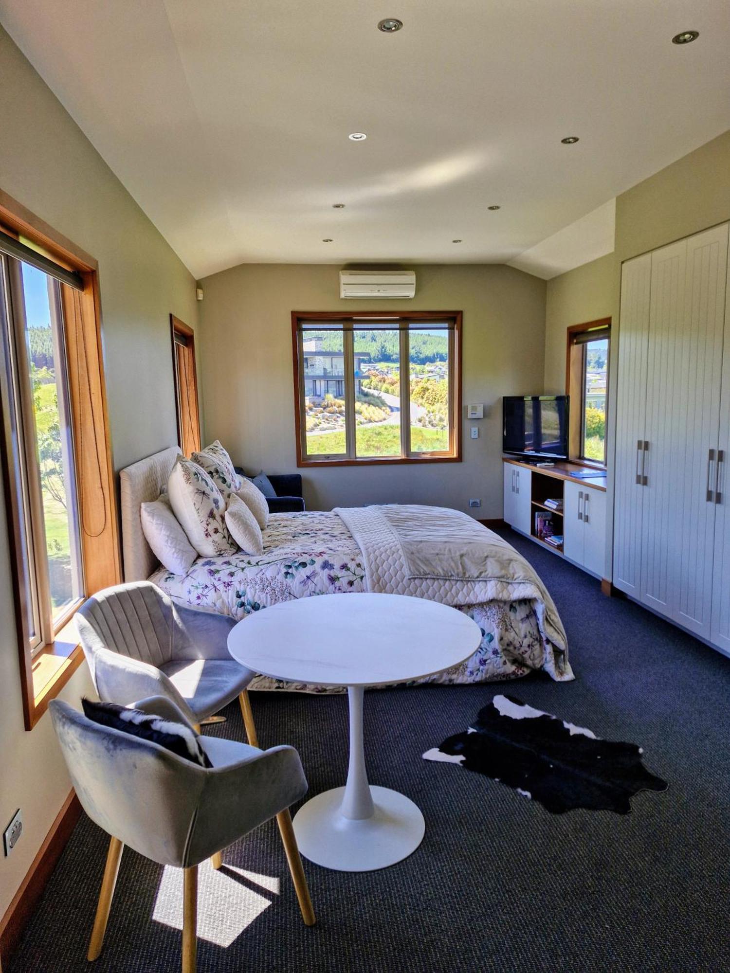 Studio Nestled In Ridgecrest 瓦纳卡 外观 照片